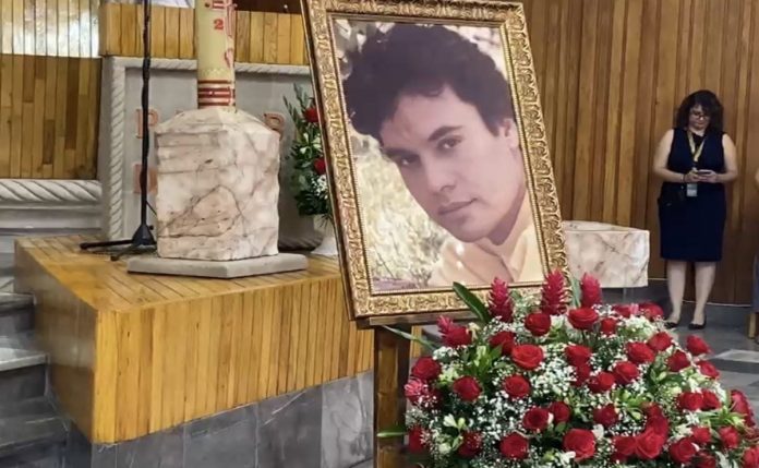 Recuerdan a Juan Gabriel con una misa en Ciudad Juárez a 10 años de su muerte